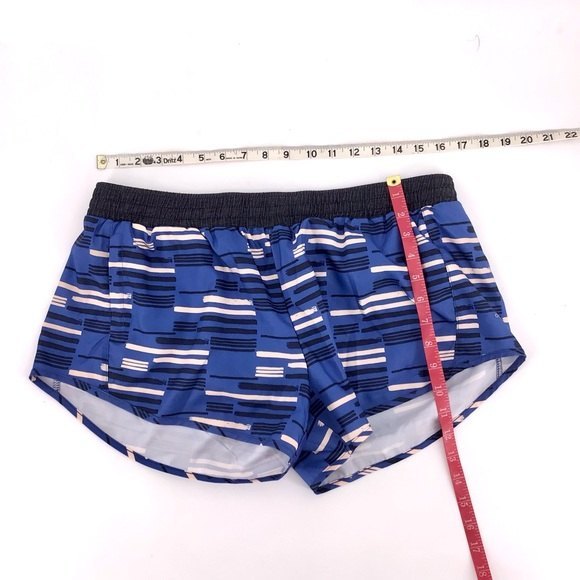 Oiselle Blue Stripe Print One Pocket Lined Roga Running Shorts Size 10 - Picture 6 of 7